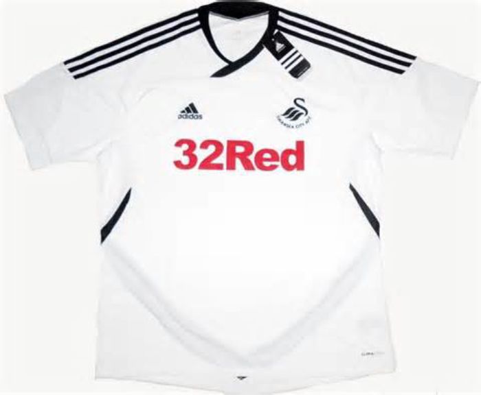 Swansea 32 Red
