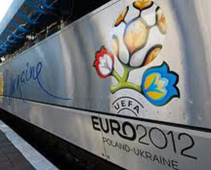 Euro 2012 train