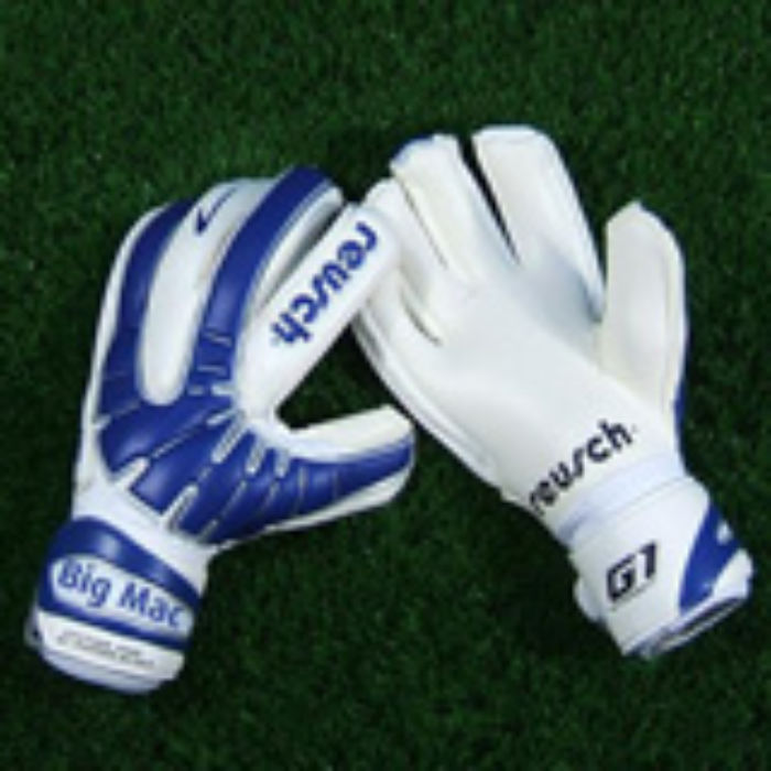 Reusch Gloves 01